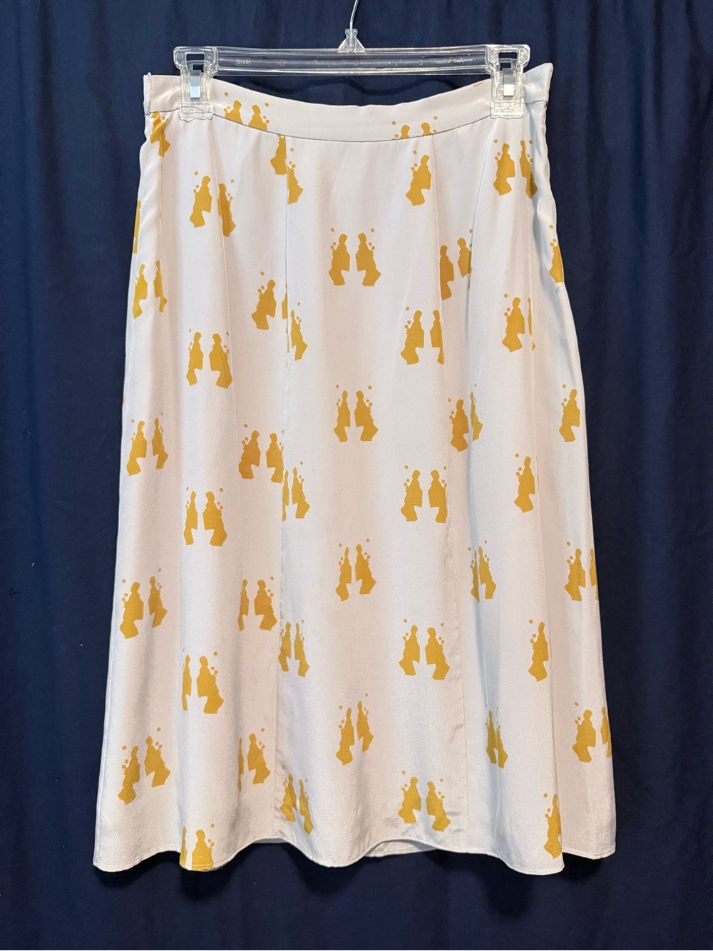 Charlotte Taylor Grey Gold Silk Skirt Size 6 Poly Lined Juggling Figures No Belt